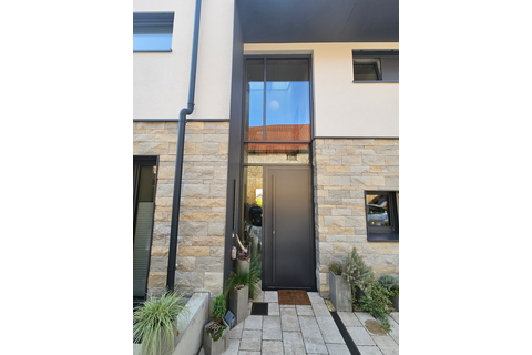 Holz-Alu Haustüranlage, Nieder-Olm